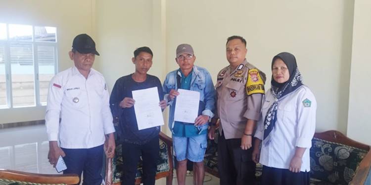 Mediasi penyelesaian sengketa hutang piutang antara warga Desa Tangkobu, Kecamatan Paguyaman, Kabupaten Boalemo