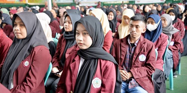 Dokumentasi Mahasiswa saat mengikuti kegiatan pembekalan sebelum turun melaksanakan KKN. (F. Istimewa)