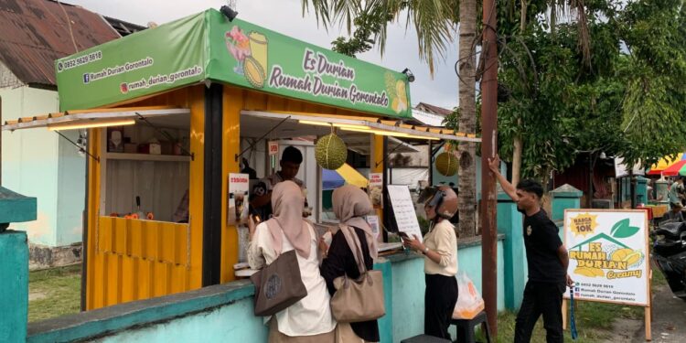 Geliat Bisnis Es Durian Om Lexy: Tawarkan Kualitas Asli dengan Harga Ramah di Kantong