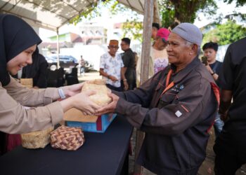 Pertamina Patra Niaga Sulawesi Salurkan 160 Hewan Kurban,Tebar Ribuan Paket Daging untuk Warga