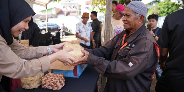 Pertamina Patra Niaga Sulawesi Salurkan 160 Hewan Kurban,Tebar Ribuan Paket Daging untuk Warga