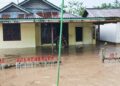 Kondisi Rumah Warga di Desa Olimohulo Kecamatan Asparaga terendam banjir dengan ketinggian air sampai di lutut hingga pinggang orang dewasa, selasa (19/5/2026).