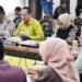 Gubernur Gusnar Ismail saat membuka Rapat Pleno Panitia PENAS XVII di Aula Rumah Jabatan Gubernur Gorontalo, Kamis (21/5/2026). (Foto : dok-diskominfotik/Mila)