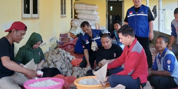Gerak Cepat, Pemprov Bangun Dapur  Umum di Lokasi Banjir Bandang Biau