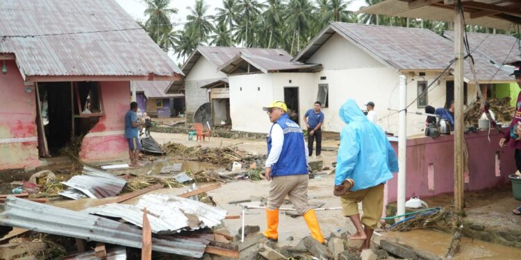 Banjir Bandang Hantam Gorut, KAT Didingga Porak-poranda