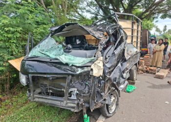Pikap Hantam Pohon Satu Penumpang Tewas, Telur ‘Taambor’