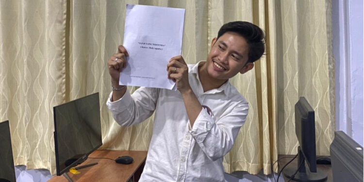 Pertumbuhan Ekonomi Global jadi Inspirasi Mahasiswa UNG Bikin Naskah Lakon, Hasilnya Juara!