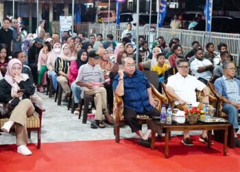 Wali Kota Gorontalo, Adhan Dambea dan Wawali Indra Gobel pada kegiatan silaturahmi Pemerintah Kota Gorontalo dengan warga Kelurahan Wongkaditi Barat, Senin (18/5/2026) (FoTo: ProkoPim)