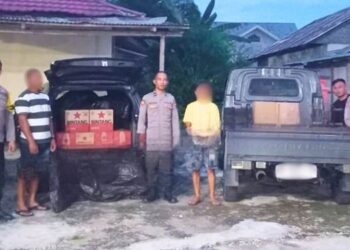 Personel Polsek Bone berhasil menggagalkan penyelundupan minuman keras (Miras) dari wilayah Sulawesi Utara (Sulut) menuju ke Gorontalo.