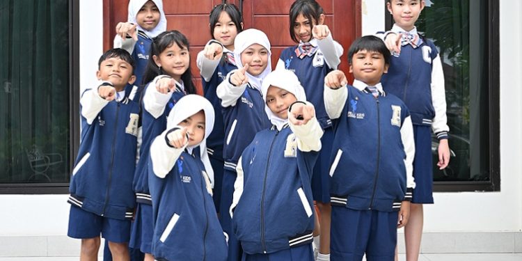 10 Siswa SD Brilli Kids Gorontalo Bertolak ke Malaysia, Siap Taklukkan Asia Math Engineering Challenge 2026