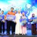 BANGKITKAN UMKM- Wagub Idah Syahidah RH foto bersama dengan pemenang lomba pada kegiata Pesona Serligo 2026 yang digagas Bank Indonesia Gorontalo, Senin (22/6) malam. (foto: dok-diskominfotik/nova)