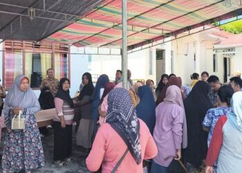 Suasana pelaksanaan Pasar Murah Non Subsidi yang digelar Dinas Perdagin Kota Gorontalo.