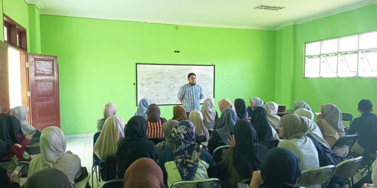 Pembekalan Ujian Komprehensif CBT dan Lisan, FEBI IAIN Gorontalo Siapkan Lulusan Unggul Hadapi Dunia Kerja