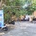 IN MEMORIAM - Rumah dumah duka alm Irwan Hamzah yang mulai dipadati pelayat, Senin (29/6) kemarin(foto: rendy.w.f /gorontalo post)