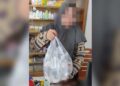 Satu-satunnya Apotik di Kota Gorontalo yang memiliki stok NaCl dengan Harga tiga kali lipat. (Foto: Roy/Gorontalo Post)