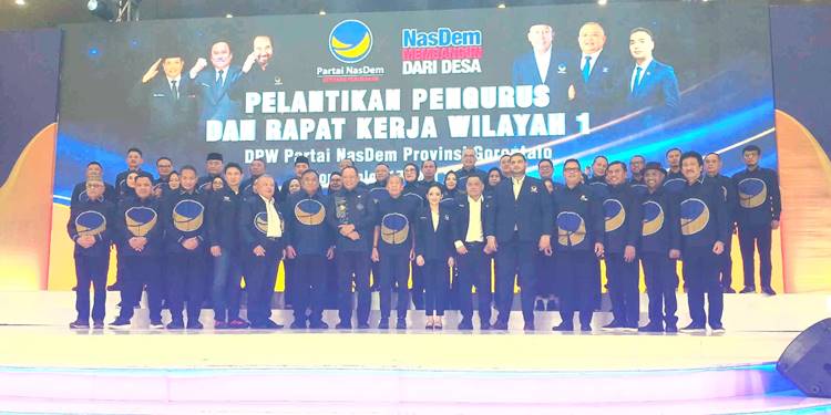 Gubernur Gorontalo Gusnar Ismail bersama saat menghadiri pelantikan pengurus Dewan Pimpinan Wilayah (DPW) Partai NasDem Provinsi Gorontalo yang dipimpin Rachmat Gobel di Grand Palace Convention Center, Rabu (17/6/2026).