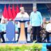 UPIA KARANJI - Presiden Prabowo Subianto, bersama para Menteri dan pejabat setingkat menteri mengenakan upia karanji, songkok khas Gorontalo pada puncak PENAS XVII di Limboto, Kabupaten Gorontalo, Rabu (24/6). (foto: dok/pemprov)