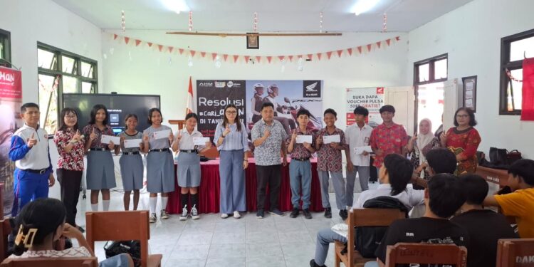 Salurkan Bantuan Pendidikan, Honda DAW Komitmen Membangun Generasi Unggul