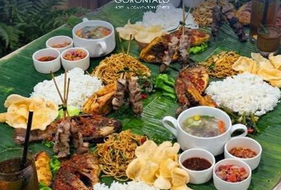 Moela Kambungu, Cita Rasa Khas Daerah yang Disajikan Dalam Kebersamaan, Kini Bisa Dinikmati di Aston Gorontalo