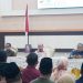 Wali Kota Gorontalo, Adhan Dambea, Wawali Indra Gobel, dan Sekda Ismail Madjid ketika memimpin Rakorev penyelenggaraan pemerintahan, pembangunan dan kemasyarakatan, Ahad (5/7/2026). (Foto: Prokopim)
