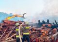 Perusahaan Kayu di Monano Ludes Terbakar