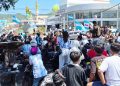 Ratusan pendukung Argentina melakukan konvoi di Bundaran HI. Ahad (12/7). (F. Natha/Gorontalo Post)