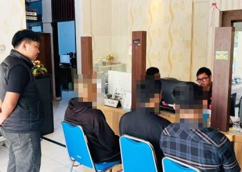 Dua Tersangka Judol Diserahkan ke Kejari Boalemo