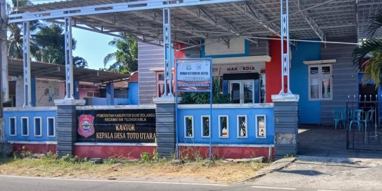 Sempat Disegel Warga, Kantor Desa Toto Utara Sudah Buka Kembali