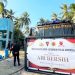 Brimob Salurkan Air Bersih di Limboto