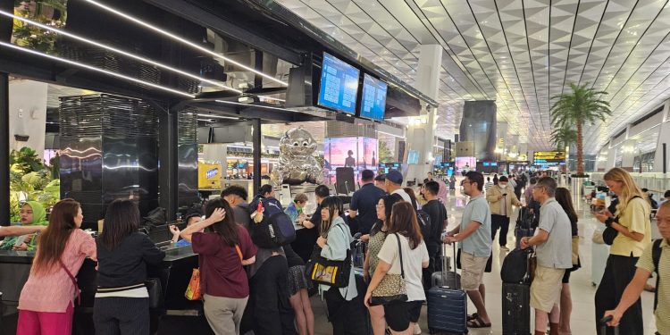 Garuda Indonesia – Lion Grup Batal Terbang, Penerbangan Gorontalo Ikut Terdampak