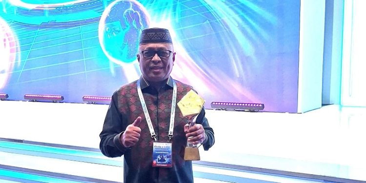Terbaik TP2DD se Sulampua, Bupati Sofyan Bawa Pulang Penghargaan Bank Indonesia