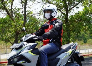 Abu Bercampur Air Bikin Jalan Licin, Tips Honda: Pengendara Kurangi Kecepatan