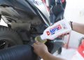 Penting! Cek Keaslian Oil Motor, Jangan Salah Pilih, AHM Berikan Tiga Tips