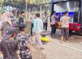 Krisis Air Sasar Atinggola, Hari Kedua Satbrimob Salurkan 25 Ribu Liter Air Bersih