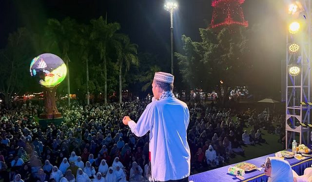 Tabligh Akbar di Limboto, Tuan Guru UAS Doakan Rachmat Gobel