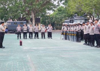 Demo Jilid II Membayangi Polda, Wakapolda Pasang Kuda-Kuda, Ingatkan Personel Tetap Humanis